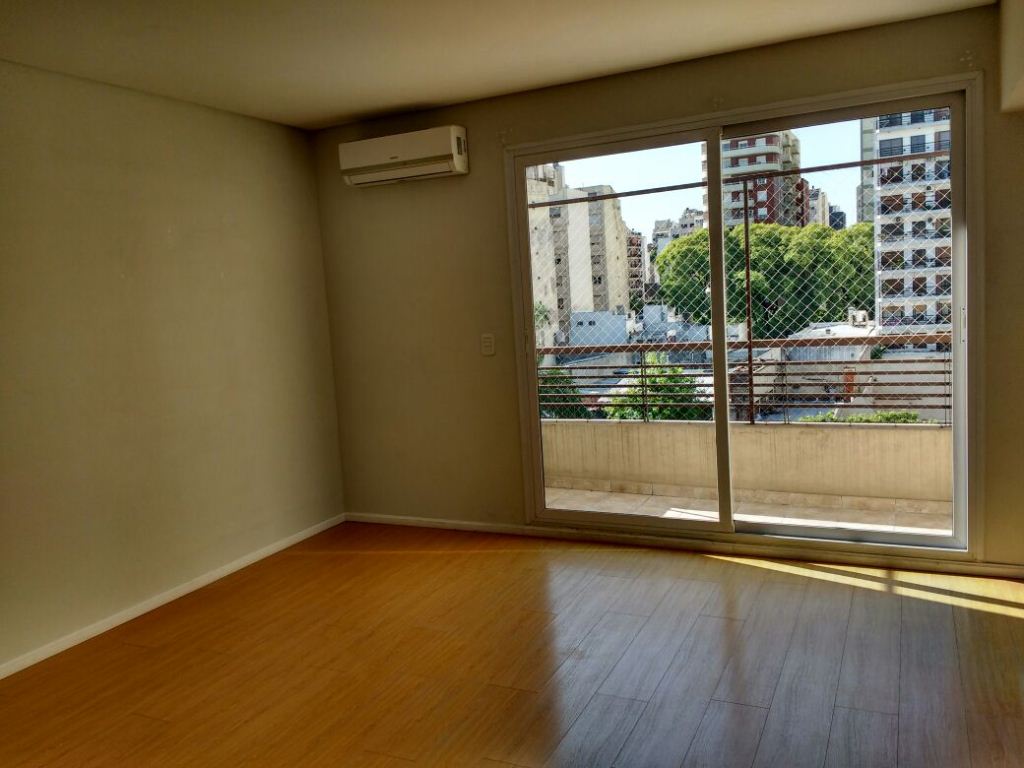 rapisardaprop's tweet photo. ✅️ ALQUILER

🌇 Zuviria 729.
 2️⃣ ambientes.
☀️ Muy luminoso.
🪴  Balcón. 
🚙 Cochera.

👩🏻‍💻 https://t.co/Hv8hYJS27B
✉️ info@rapisardaprop.com.ar
📞 4925-4545 https://t.co/kjkgD0Uktz