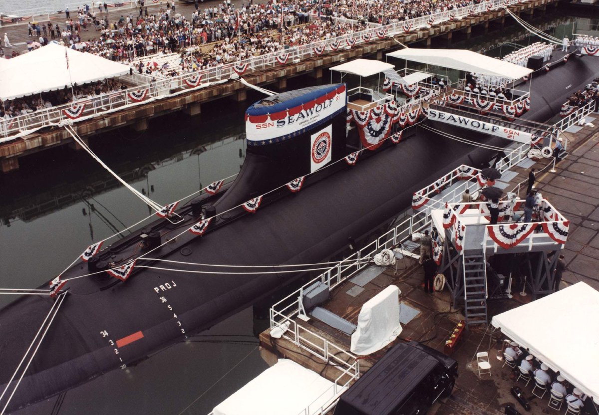 #OTD in 1997, USS Seawolf (SSN 21) is commissioned at Electric Boat Shipyard in Groton, Conn. The boat was the first of three Seawolf-class submarines to be built by the Navy. #USNavy #SubmarineForce #NavalHistory