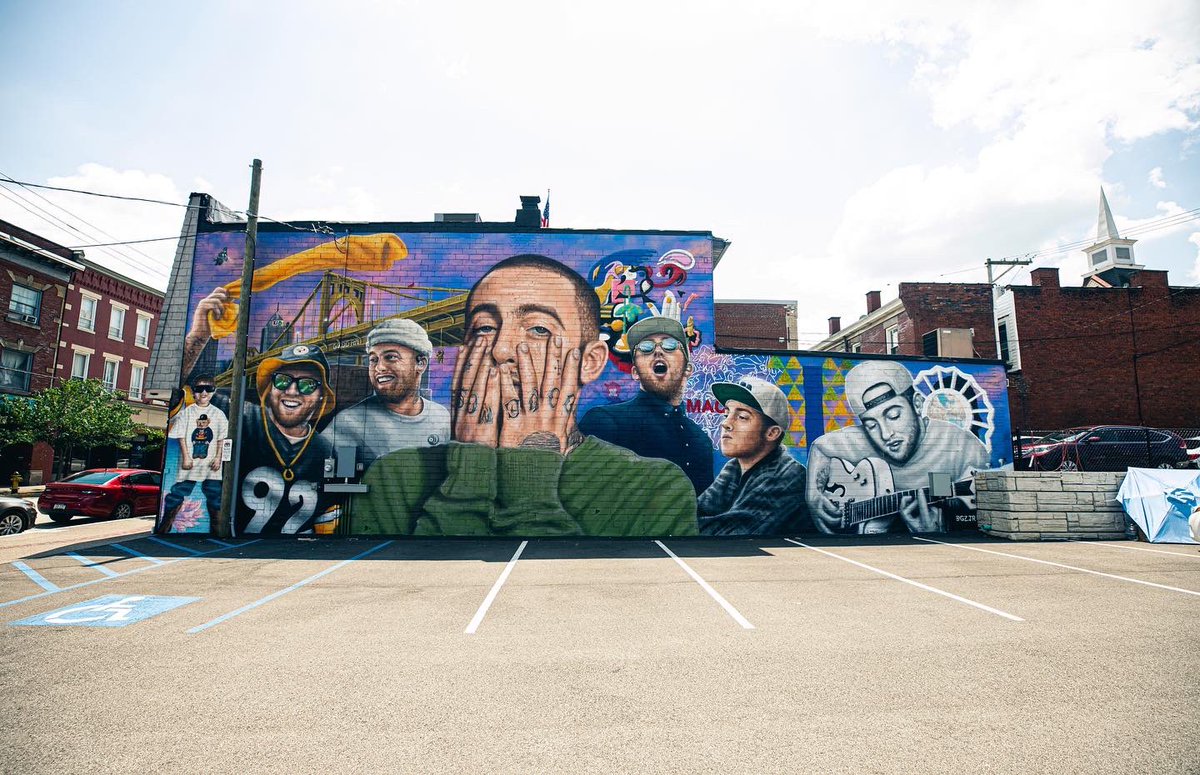 The mural is finished.