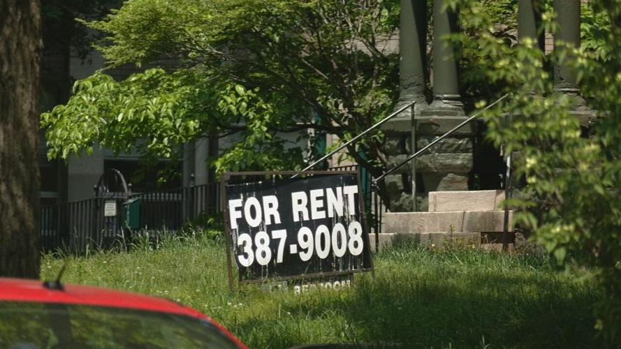 WDRBWAVE's tweet photo. Louisville landlords are now able to apply for rental assistance for their tenants: https://t.co/E3vwfsUslK https://t.co/PT9UsuxT3c