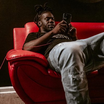ThankYouMoney_'s tweet photo. #NewProfilePic https://t.co/Vi3rEUVHFA