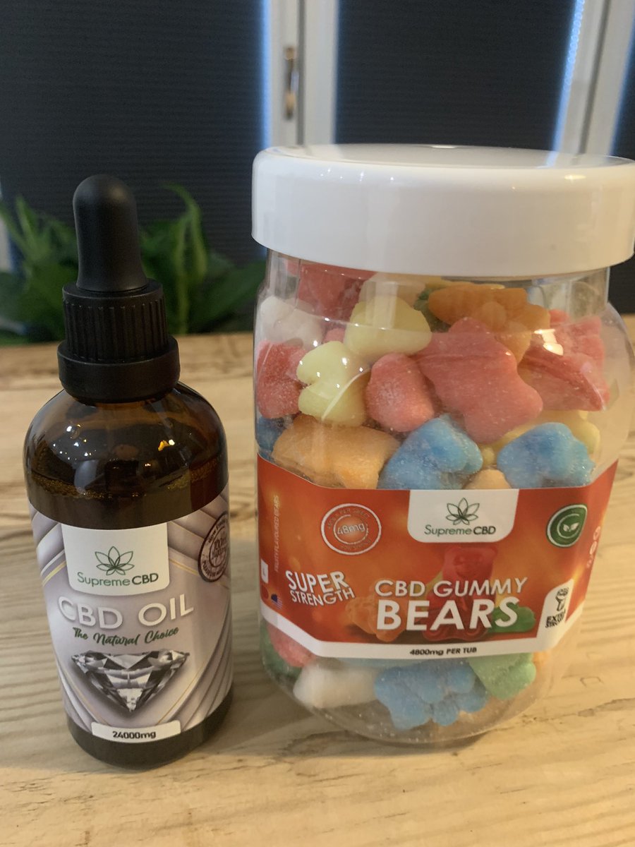 Thanks for the super efficient delivery <a href="/supreme_cbd/">Supreme CBD - UK’s #1 CBD OIL</a> - these are two non-negotiables for my self care routine! Really helps with my bad anxiety and helps me sleep 💤 🙌🏻