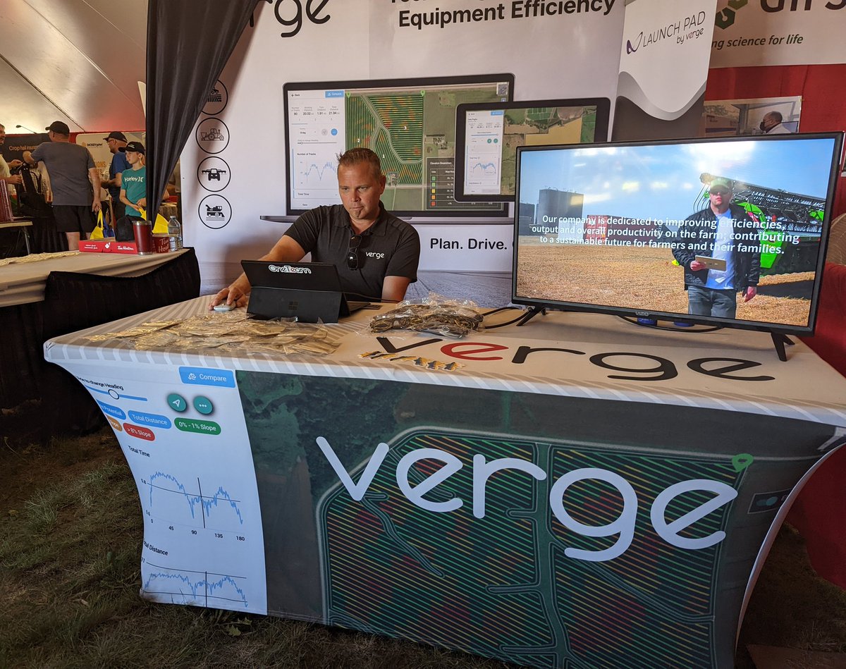 Wanna find out how to reduce soil compaction with one simple solution? <a href="/DillanStelter/">Dillan Stelter</a> is here all day at <a href="/AginMotion/">Ag in Motion</a>, Booth SB54. He'll show you how Launch Pad can help with that.

#AIM22 #AginMotion #SaskAg