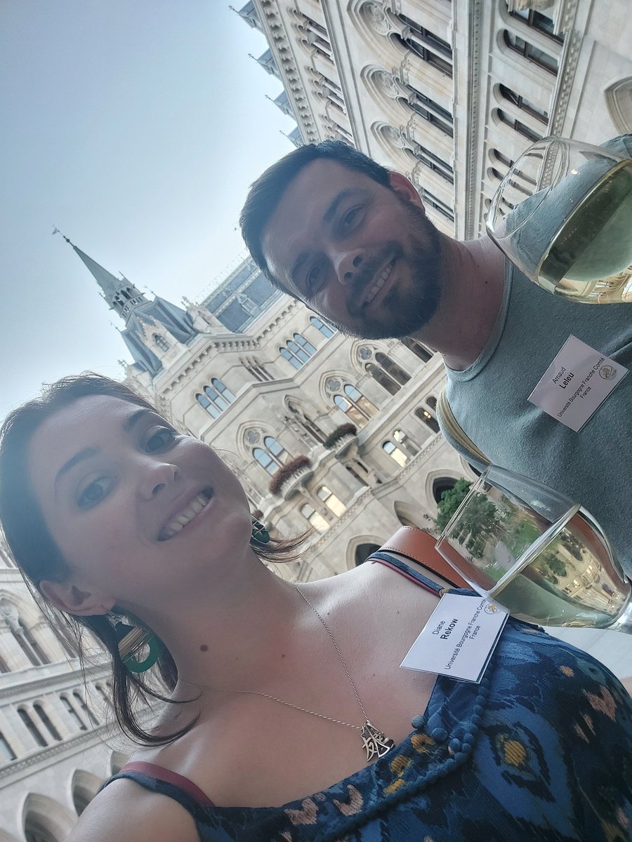 Dia_Rkw's tweet image. Ready for @escan2022 in Vienna
Science stars tomorrow (both @ArnoLeleu_PhD and I are giving talks 😁 tomorrow pm) 
#bodyodor #faceperception #infancy

Impressive opening reception 🤩