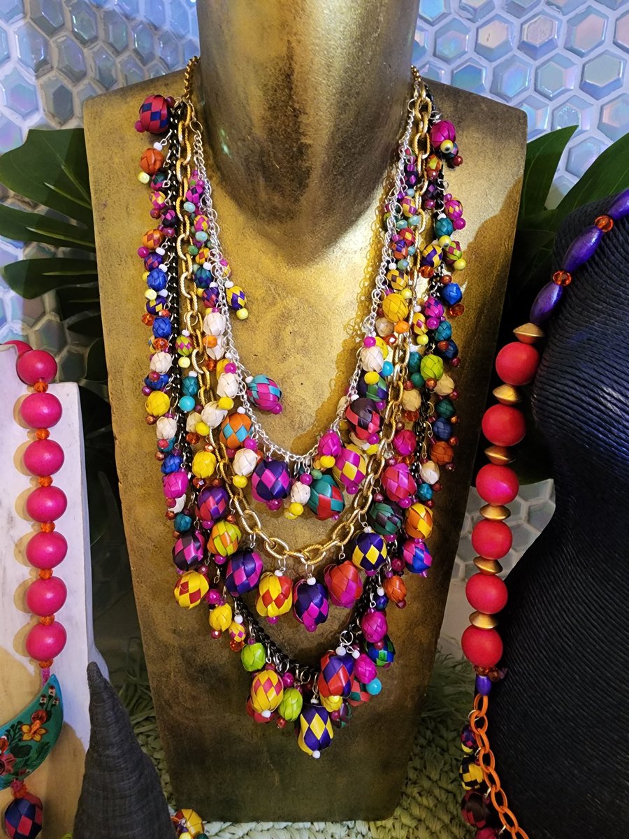 TirzhaVVAma's tweet image. Nueva Colección para Verano 22, #Bolitas #Mexicanas. #Coloridas, livianas y #divertidas. #MatahariJewelry #accessories #fashion #designer @tirzha #resortwear #islandstyle