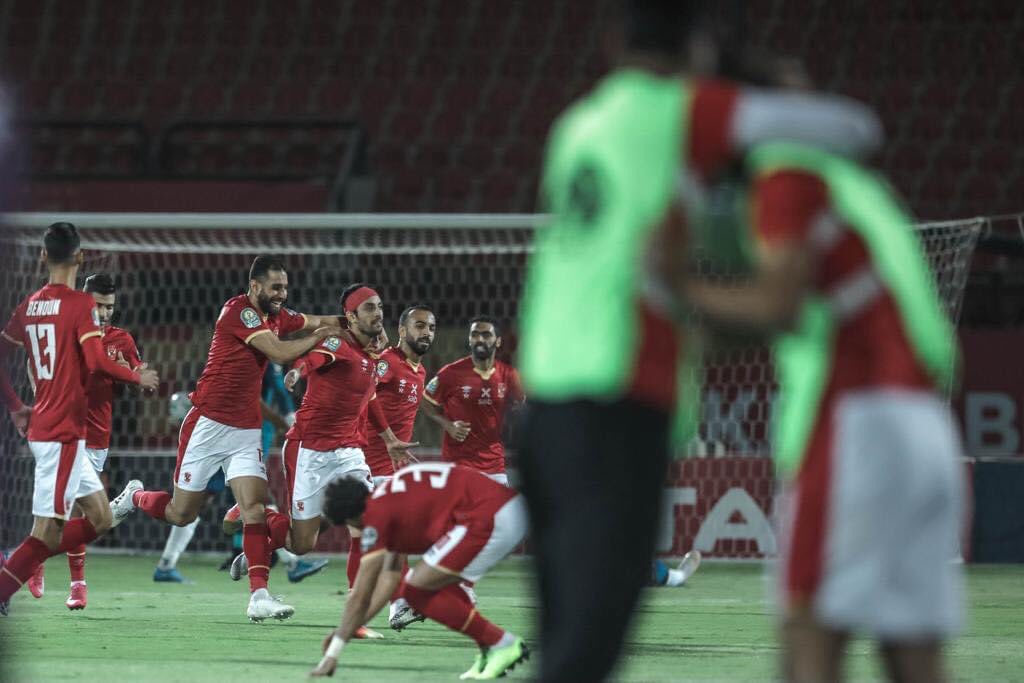sharabash_mhmd's tweet photo. Fight to win for the happiness of the fans
#الكاس_يا_اهلي https://t.co/pUBQdlNDym