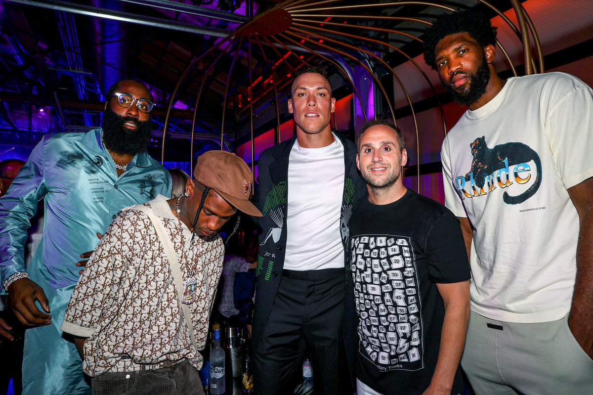 JHarden13's tweet photo. you know how to throw a great party @michaelrubin https://t.co/ibP2ZzWSmE