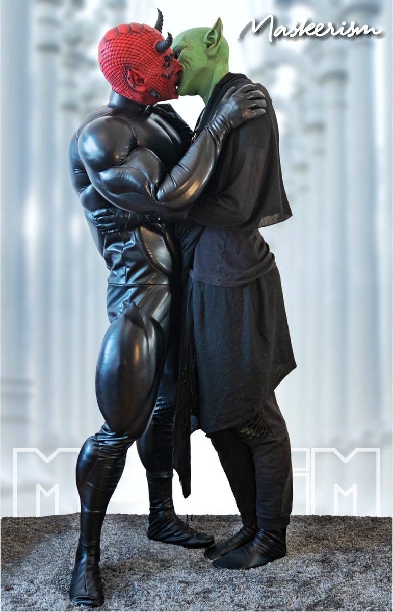 Maskerism's tweet photo. What better way to get naughty than as rubber monsters? I sincerely have no idea. π
/ #siliconemask #cfxmask #cfxbelial #cfximp #rubberface #rubberdemon #secondskin #transformation #maskfetish #rubberfetish #musclesuit / https://t.co/nOgPAD3OJx