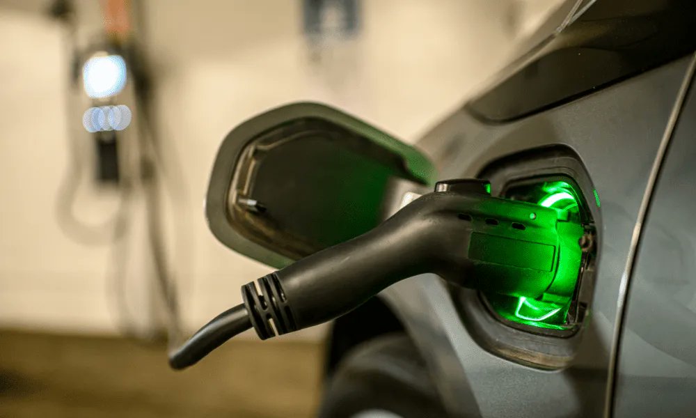 PrecisSolar's tweet image. Shortages of battery materials are making the switch to electric vehicles difficult for many Americans. But research is closing in on solutions using alternative battery chemistries... Learn more at precissolar.com/innovation-in-… #Solar #Economy #Ecofriendly