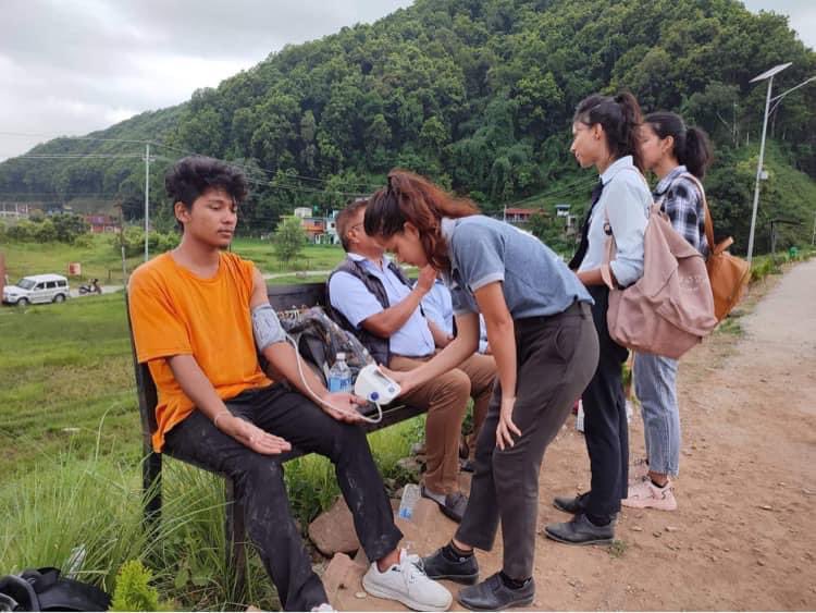 Volunteers from Pokhara are doing outstanding job. Few glimpses of screening camps in Begnas Lake and Kedareswar temple. #TheBigSqueeze  #BloodPressure #Nepal