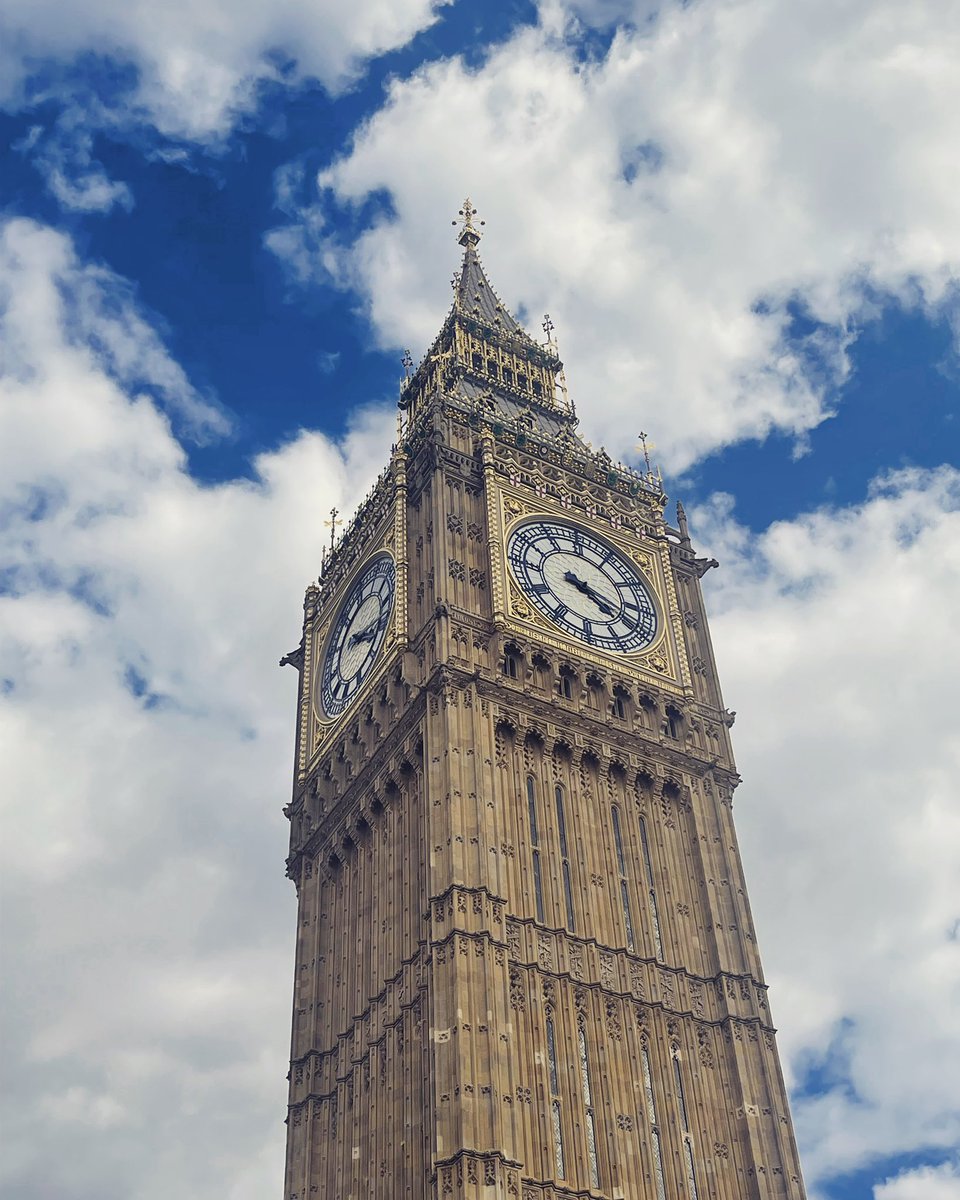 razorback_mikep's tweet image. Glad we got to see London again and all the sites before their heat wave kicked in.  Stay cool London.  I’ll be back!  #london