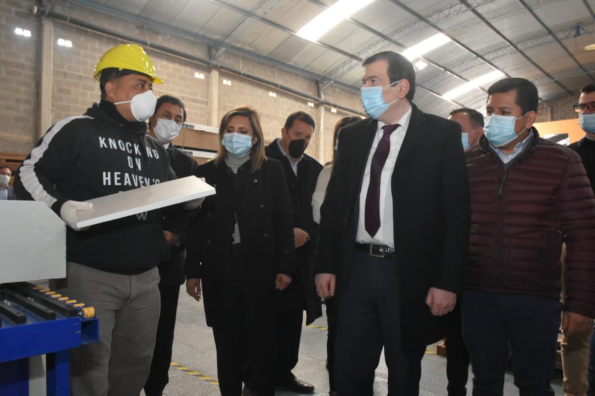GobiernoSDE's tweet photo. #InversiónPrivada | El gobernador @GZamoraSDE participó de la inauguración de la fábrica de la firma #Alher Espacios Funcionales, ubicada en el barrio Mariano Moreno de la Capital 👇🏼 https://t.co/8uC0J1Xf4s