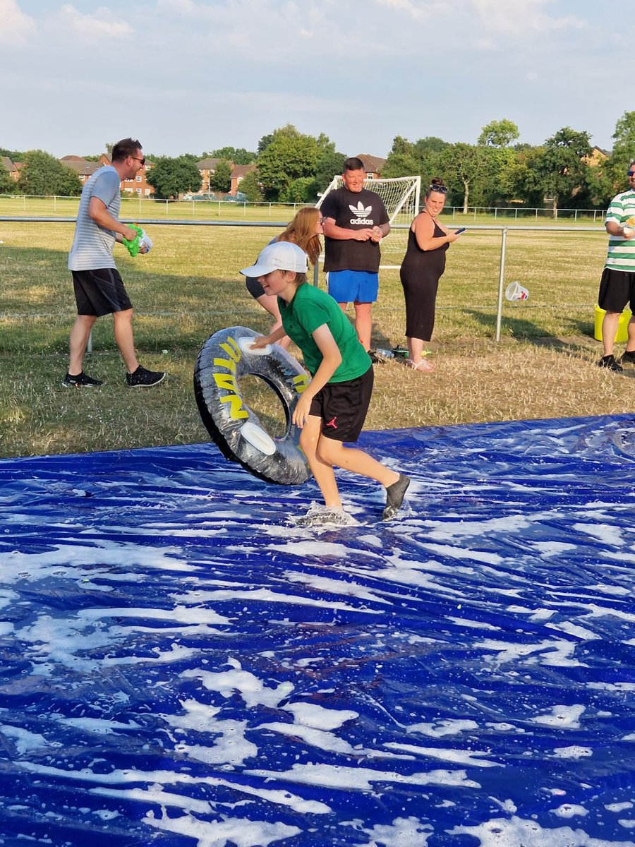 NSFCJunior's tweet photo. When the weather is ☀️ 🥵 , you incorporate a slip n slide and water fun into a training session 🔫💦🛝 #youthfootball #funinthesun #newportsaints https://t.co/ElKHGzN4cy