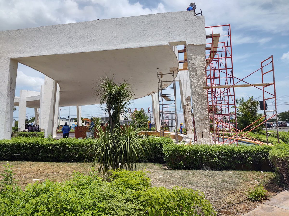 yucatanahora's tweet photo. Serán 80 obras las que realice el ayuntamiento, este año serán 33

Conoce más 👉🏼 https://t.co/iHCJq787xf https://t.co/t3553QZjKu