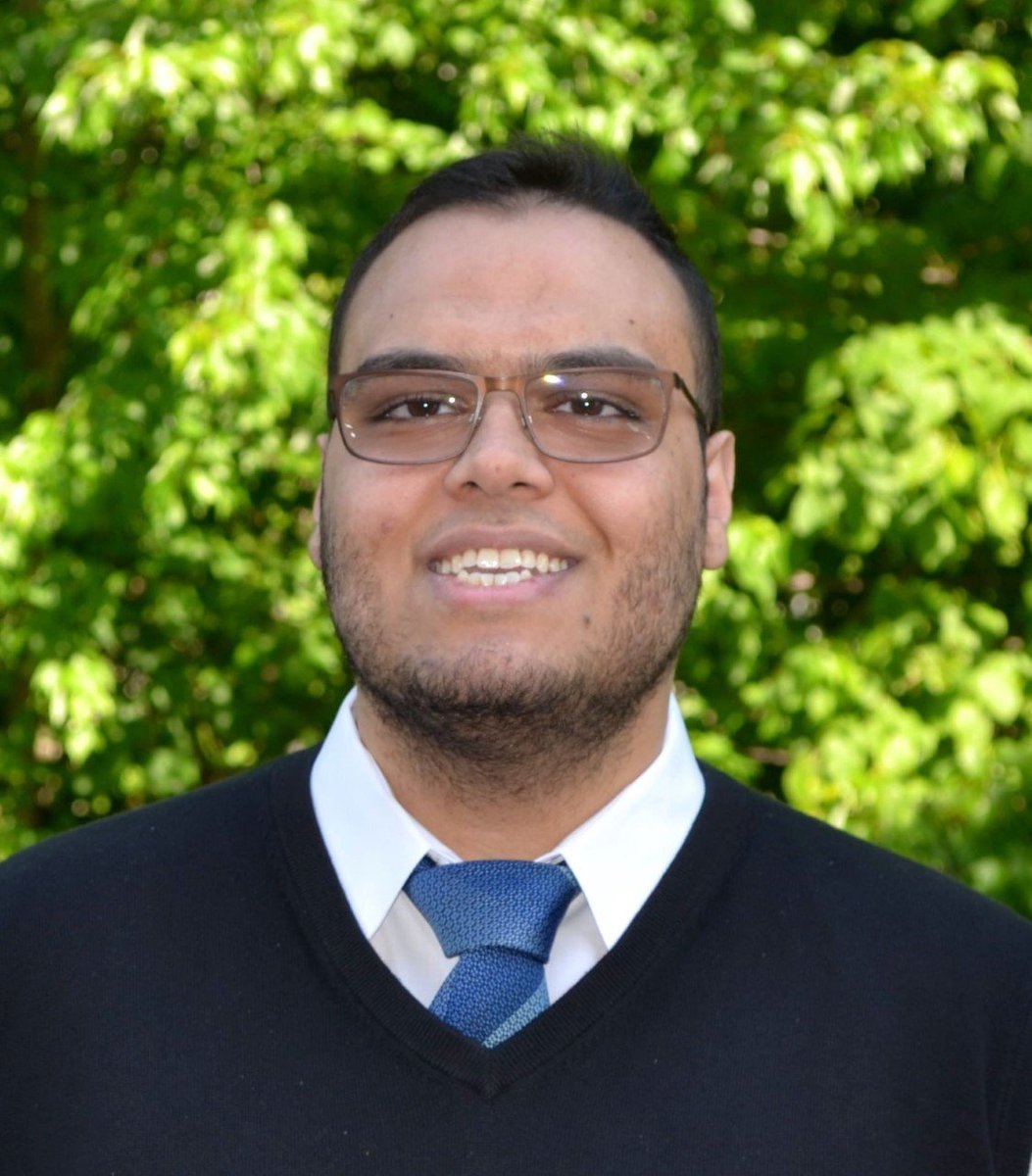 2/
This was a terrific Case Report poster by Dr. Khaled Srour from @HFHpulmCC w/ Dr. Junior Uduman