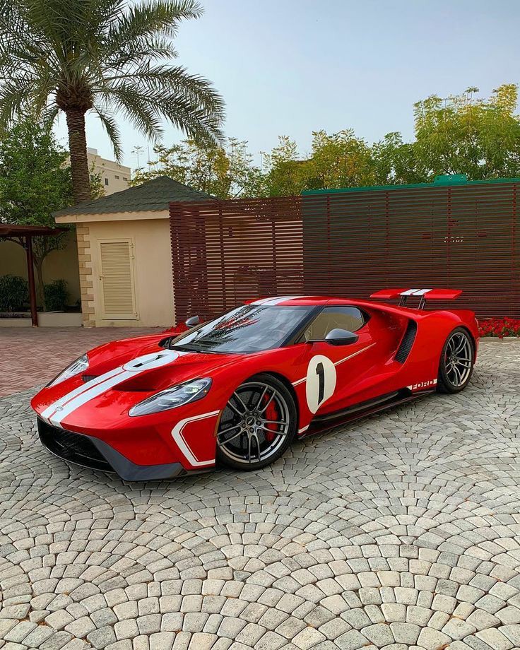 Ford GT