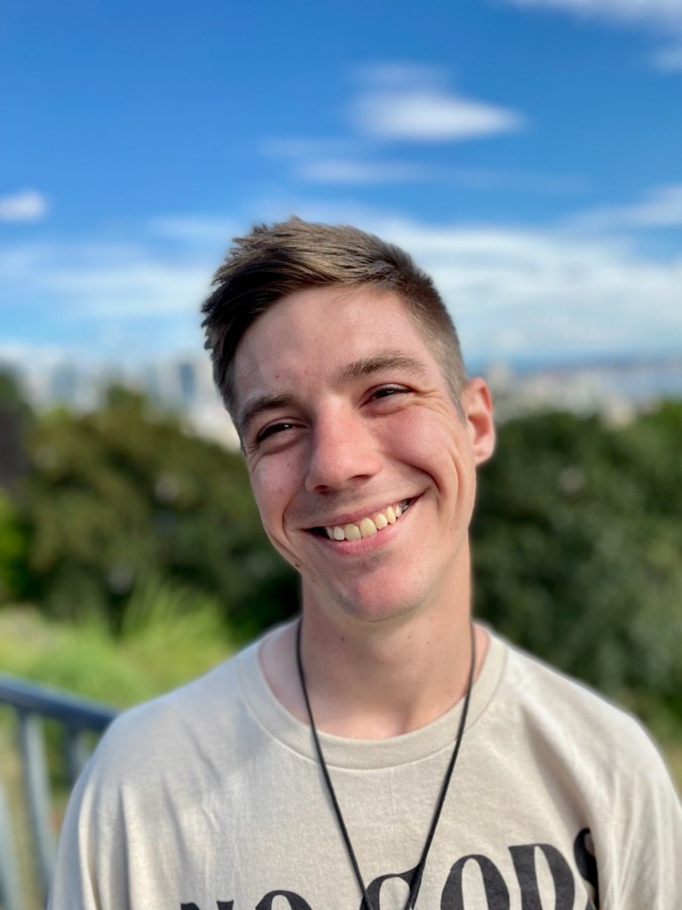 fauver_jared's tweet photo. Selfie 18 of 365!
Felt cute, lovely weather in Seattle. 
#gay #lgbt #seattle #selfie #selfieoftheday #selfies https://t.co/o5XKNvCZ2C