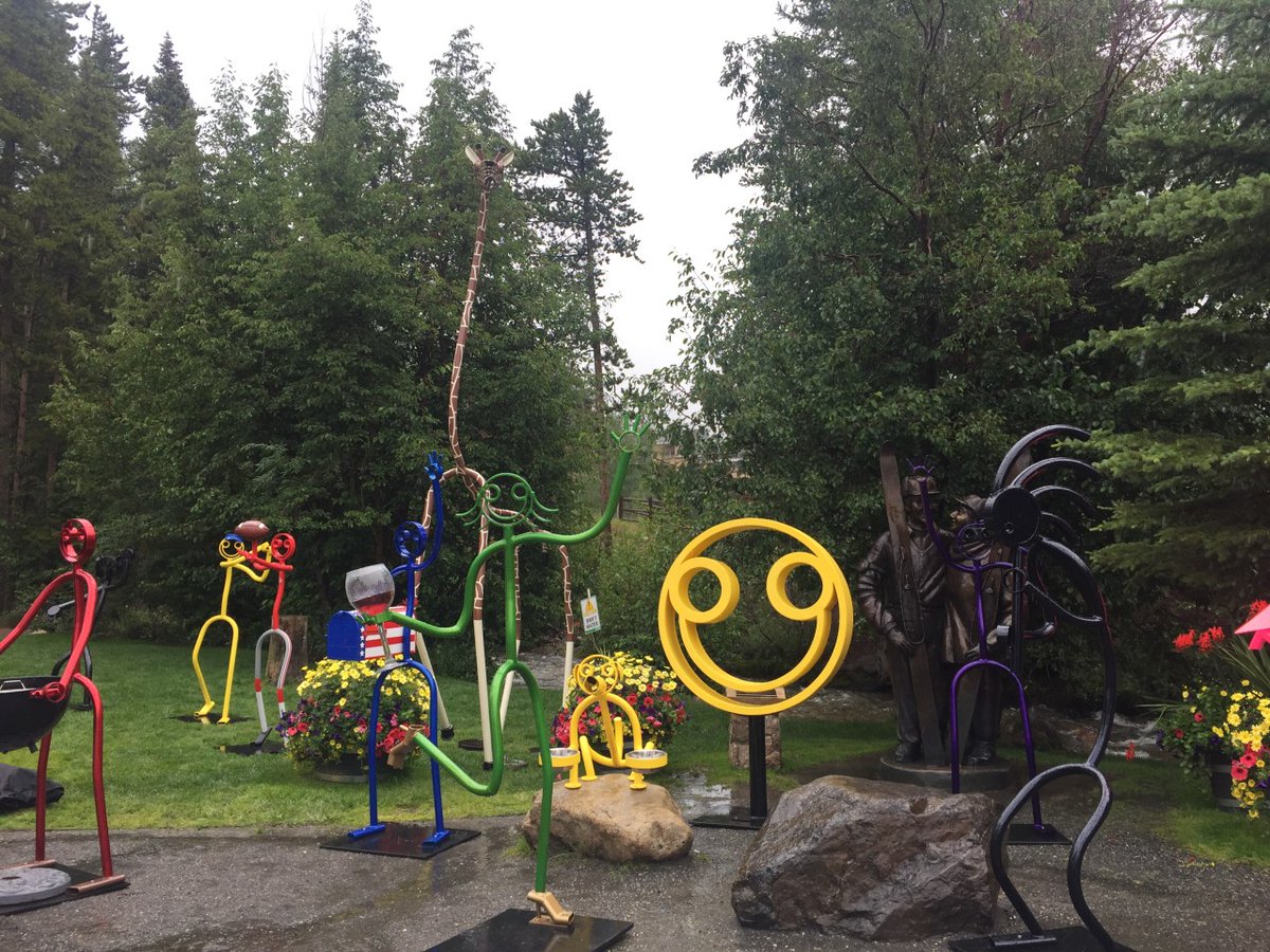 skisummitcove's tweet photo. Head to Keystone this weekend for the River Run Arts Festival! Shop and admire work from local and national artists at this juried art show, in the... https://t.co/pGw6DOmBLx
#artsfest #artfestival #keystone #thisweekend #coloradoartshow #supportartists #keystoneco #exploresummit https://t.co/fbxGXFR4tY