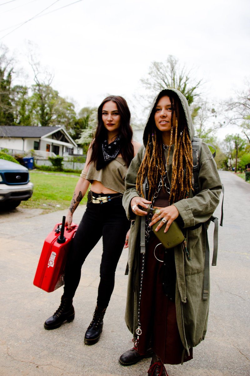 Chev333____'s tweet photo. LOVE IS AN ADVENTURE 🌲
BTS FOR STRANGE LUV
•
•
#atlphotographer #potraitphotography #lifestyle #streetphotography #musicvids #atlmodels #chicagomodels #fashionmodels #333VII #ARTISTCONTENT #ARTISTBTS #spotifyplaylist
👁👁👁👁👁👁👁👁 https://t.co/5PCEz10z4B