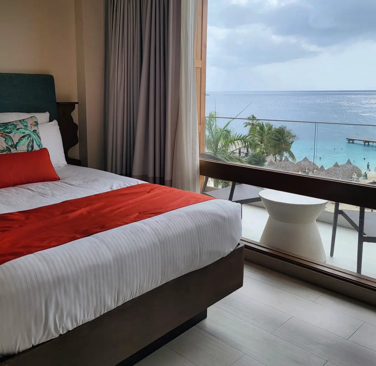 RSVLTravel's tweet photo. Dreams Curacao All-Inclusive resort, Spa and Casino. Great resort located in Piscadera Bay. 7 restaurants, 4 bars, diving and snorkeling center, kids club, and a Casino. Private beach and 3 pools for the family and adult-only. For more info: INFO@EXQUISITETRAVELGROUP.COM https://t.co/5TZEnFBhB4