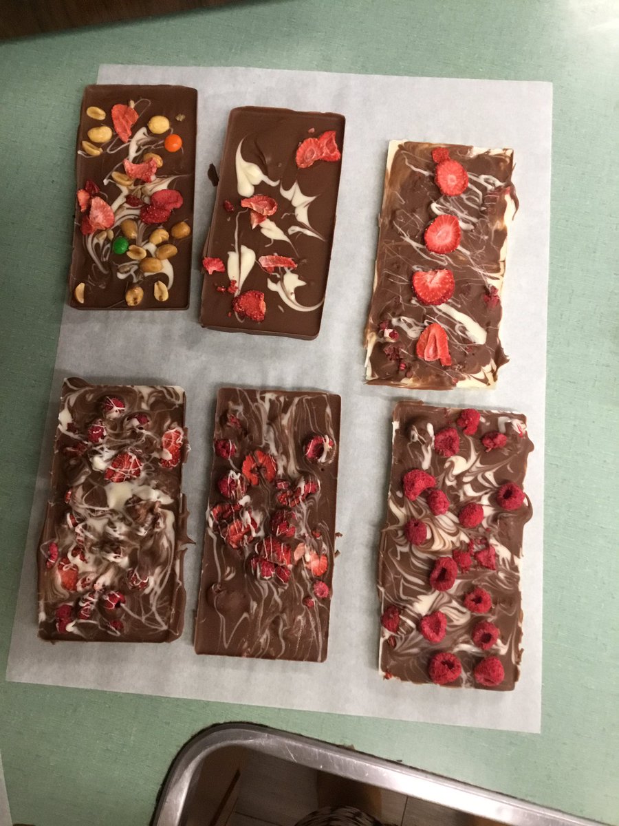 ahs_facs's tweet photo. Summer Cooking Camp for middle schoolers! We did chocolate work making fancy candy bars and making chocolate barks. #proudteacher #FACS #CTE #arlingtonspirit #arlingtonCSD https://t.co/LBSWyr2sjD