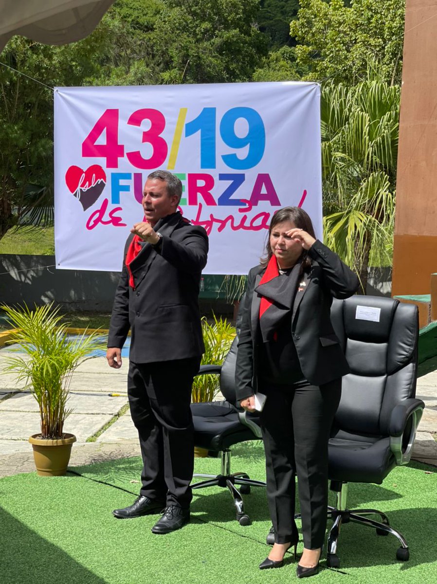 Hoy celebramos la victoria del pueblo nicaragüense y evocamos las luchas de la Revolución Popular Sandinista. 
43 años de rebelión ante los ataques del vecino poderoso del norte.
Bolivar y Sandino siempre serán un faro para la liberación de los pueblos de América.
🇻🇪🤝🇳🇮