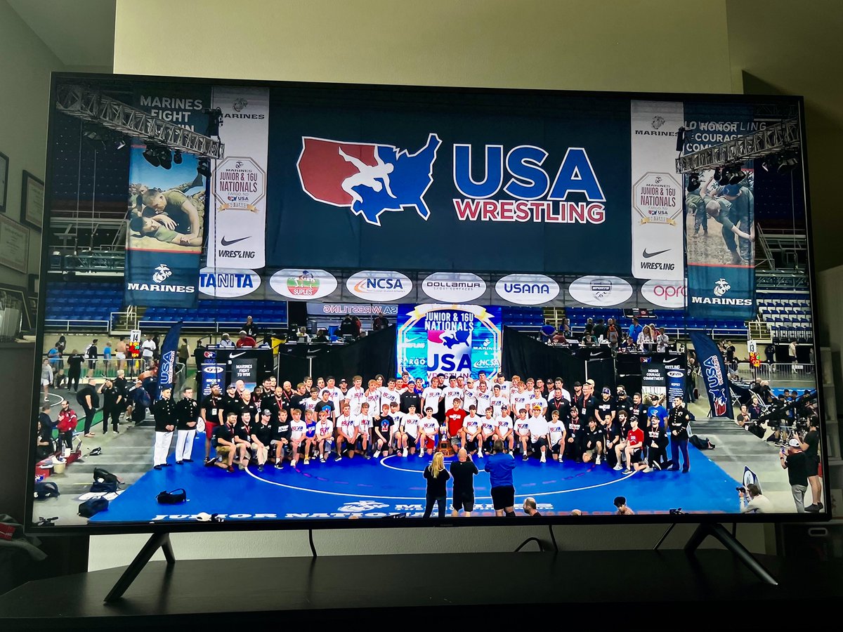 #Fargo2022's JR Men's Freestyle Team Scores

1. IOWA, 214
2. PA, 116
3. CA, 115

Iowa's 4 individual champs ties for the most in #iahswr history, matching 1983. The 13 All-Americans ties for the second-most ever (had 14 in 1978).

All-time JR men's freestyle tourney from Iowa.