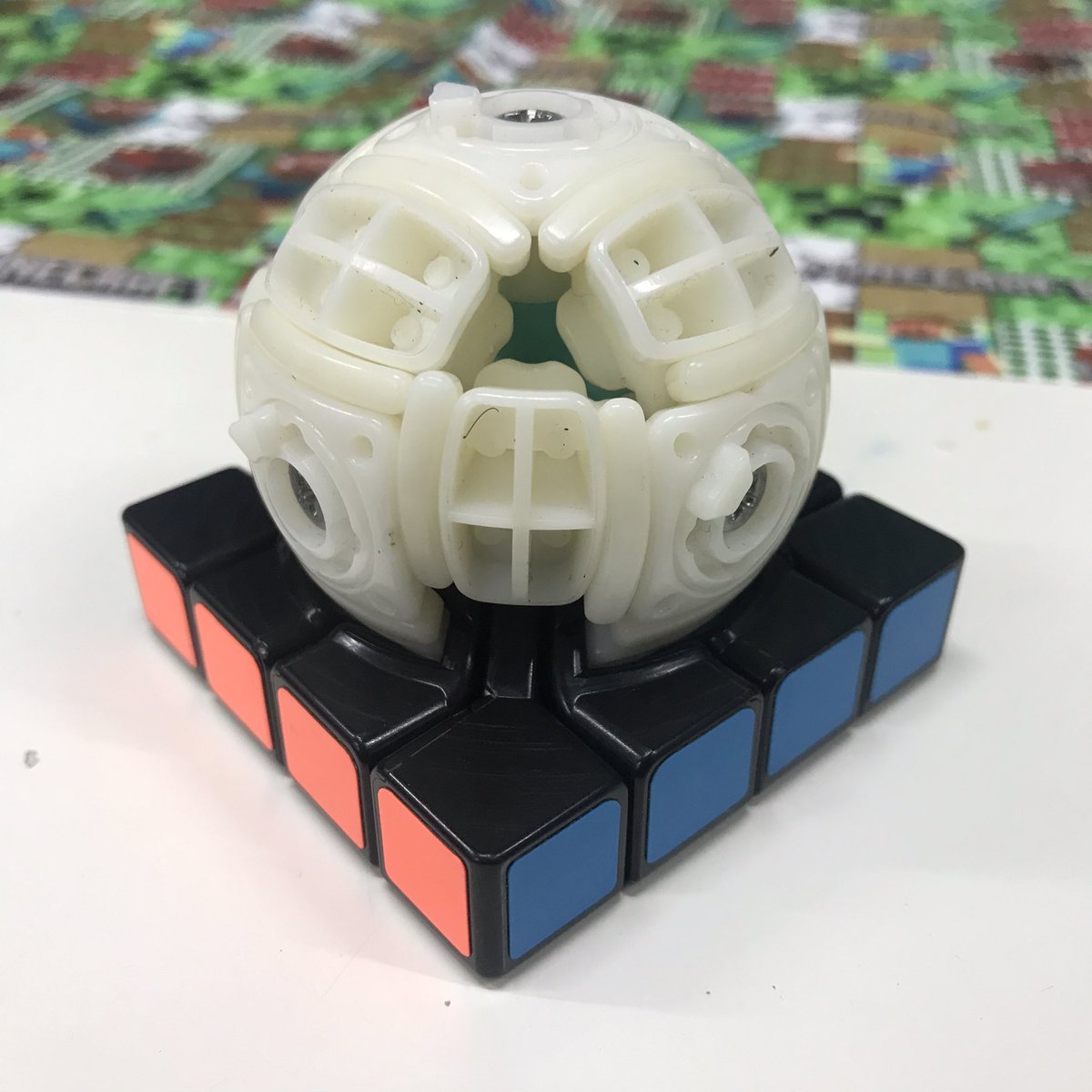 Have you seen the inside of a speed cube? This is why it can turn so fast and smoothly.

(Today we are rebuilding a popped 4x4, and figuring out where all the pieces go is a very challenging puzzle 🤯)