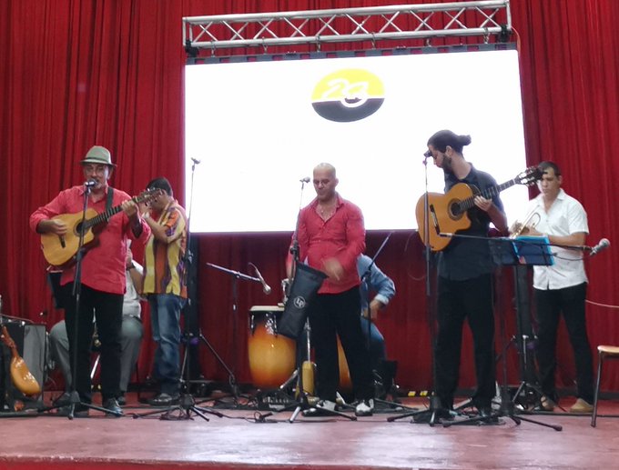 Presidido por <a href="/DiazCanelB/">Miguel Díaz-Canel Bermúdez</a>, participamos en emotivo acto político cultural por el día de la Rebeldía Nacional junto a los miembros del Secretariado del Comité Central del <a href="/PartidoPCC/">Partido Comunista de Cuba</a>, dirigentes, funcionarios y trabajadores de su Estructura Auxiliar. #Cuba #CubaPorLaPaz