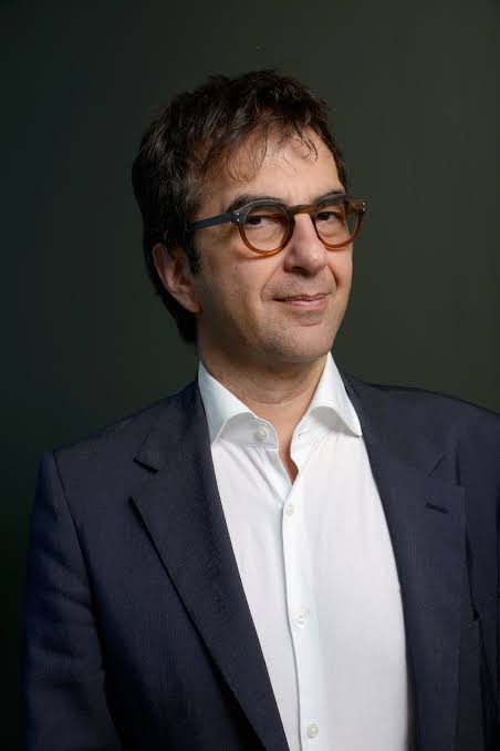 Happy birthday to director Atom Egoyan. My favorite film by Egoyan is The sweet hereafter. 
