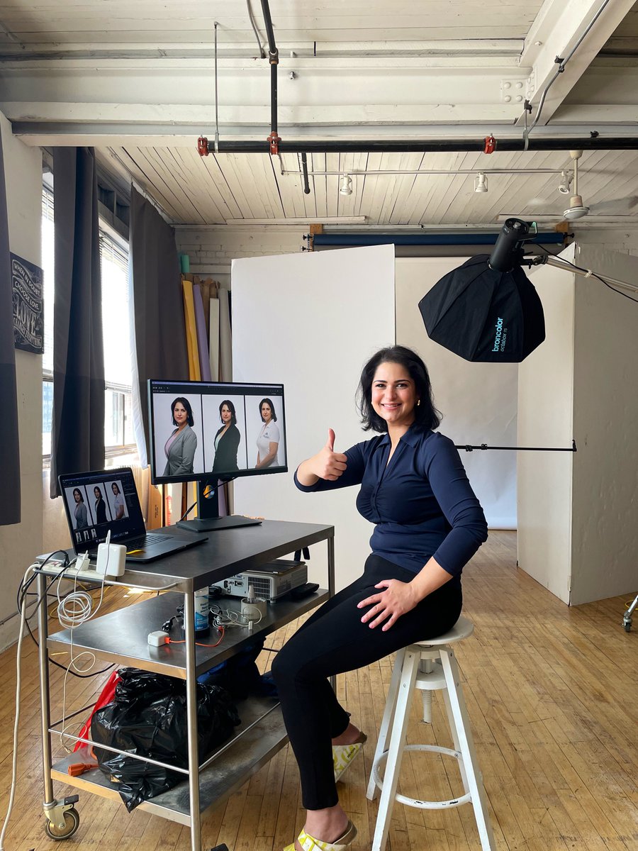 HeadshotsTO | Toronto Headshots (@headshots_to) on Twitter photo A quick & easy #HeadshotsTO session w/ Zahra today in the studio, shot on the classic pure-white background. 📸
Immediate shot selection following the shoot, thanks to the <a href="/TetherTools/">Tether Tools</a> & @captureonepro setup! 👍
#BehindTheScenes #TorontoHeadshots A quick & easy #HeadshotsTO session w/ Zahra today in the studio, shot on the classic pure-white background. 📸
Immediate shot selection following the shoot, thanks to the <a href="/TetherTools/">Tether Tools</a> & @captureonepro setup! 👍
#BehindTheScenes #TorontoHeadshots