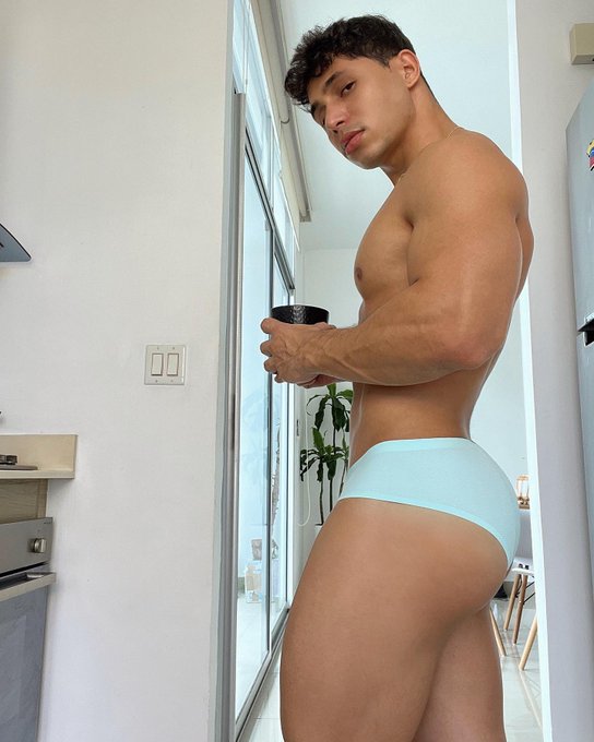 Did you have your afternoon coffee? 🔥  20% OFF  https://t.co/OohhAogG7D https://t.co/czaaoWbnBw