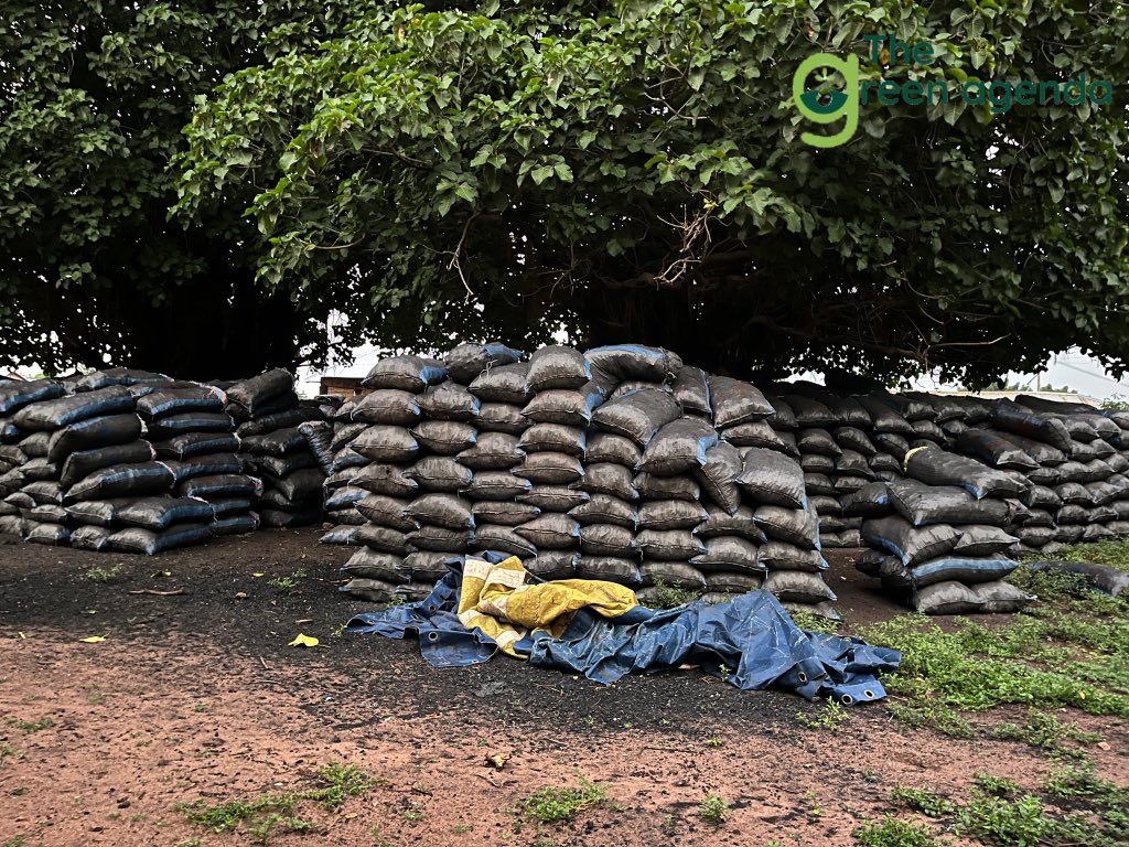 Albert_OAnsah's tweet photo. On my way from Accra to #Tamale and back to #Accra, I counted not less than 60 trucks loaded with #charcoal. There were heaps along the stretch between #Buipe and #Kintampo waiting to be transported southern #Ghana 4 sale. I wonder how much of our 🌳 is left @jnbawole @thePOE_T https://t.co/EFSfPx18ET