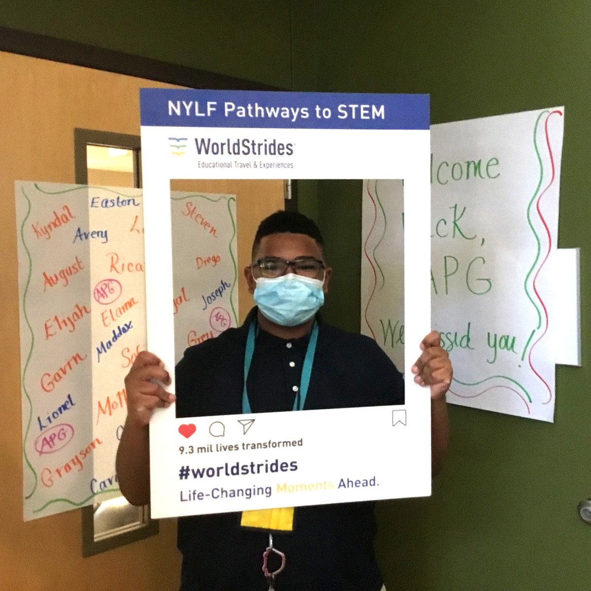 EnvisionByWS's tweet photo. We love seeing our returning scholars year after year. Let the learning continue! π§
πΈ National Youth Leadership Forum: Pathways to STEM Alumni
#EnvisionExperience #NYLF #STEM #Alumni https://t.co/nUgNzowbKW