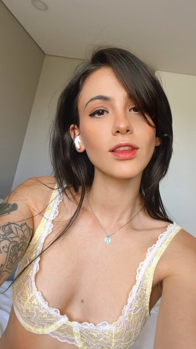 I'm online  https://t.co/4RfYOh14X2 https://t.co/o2dhewB7nw<a href="/tag/newprofilepic"class="tags"><span>#newprofilepic</span></a>