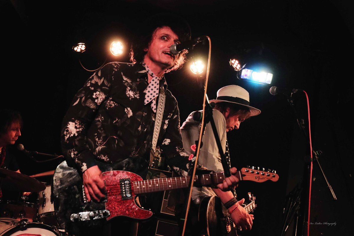 IanLadlow's tweet photo. Marc Valentine @ Camden Dublin Castle #marcvalentine #thelastgreatdreamers #camdendublincastle #gigphotography https://t.co/sZYv9H0FFI