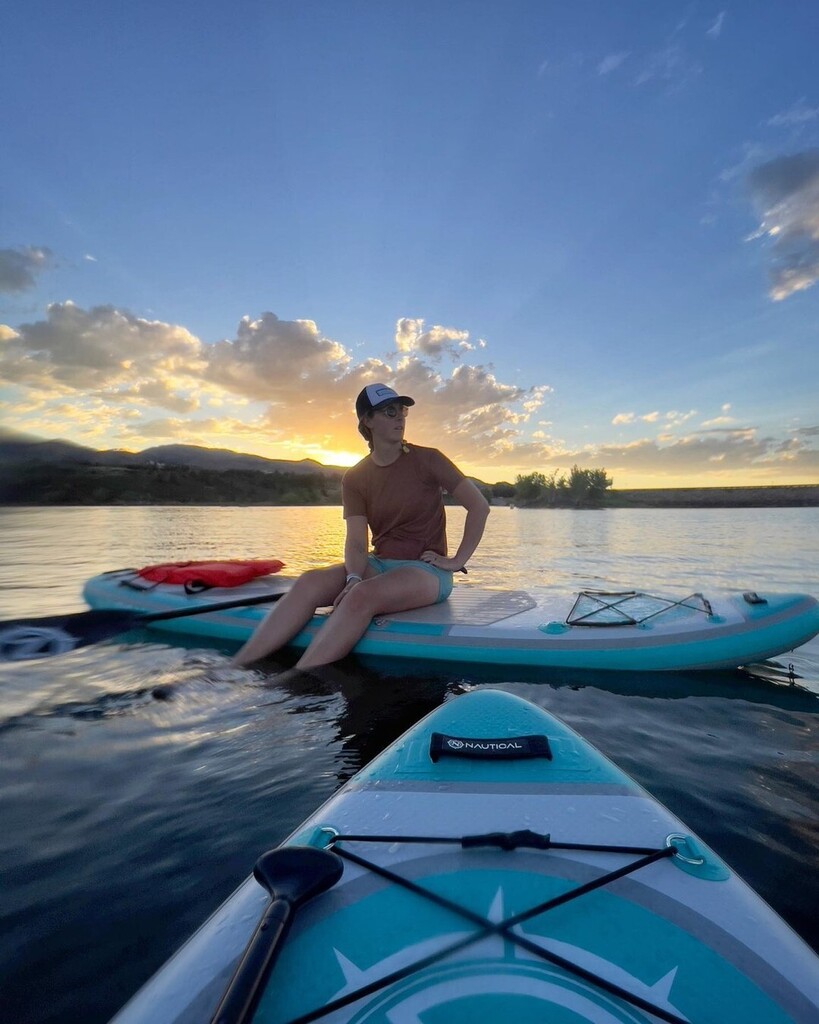 🌇 🍹 How are you beating the summer heat in Fort Collins? We like to stay cool by getting up on those stand-up paddle boards and riding away into the sunset. A refreshing, hand crafted beverage or two sounds quite nice too. Fort Collins has you covere… instagr.am/p/CgN4QvOO2HW/