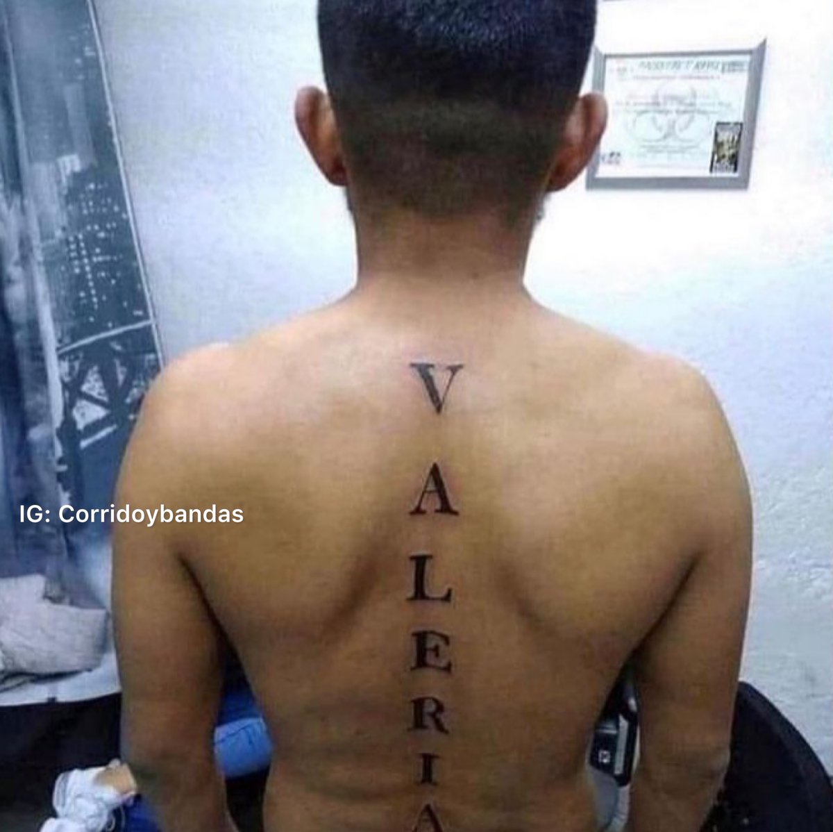 corridosybandas's tweet photo. -No te vayas a ilusionar tan rápido. 

Yo: https://t.co/GywtZ9xVMo