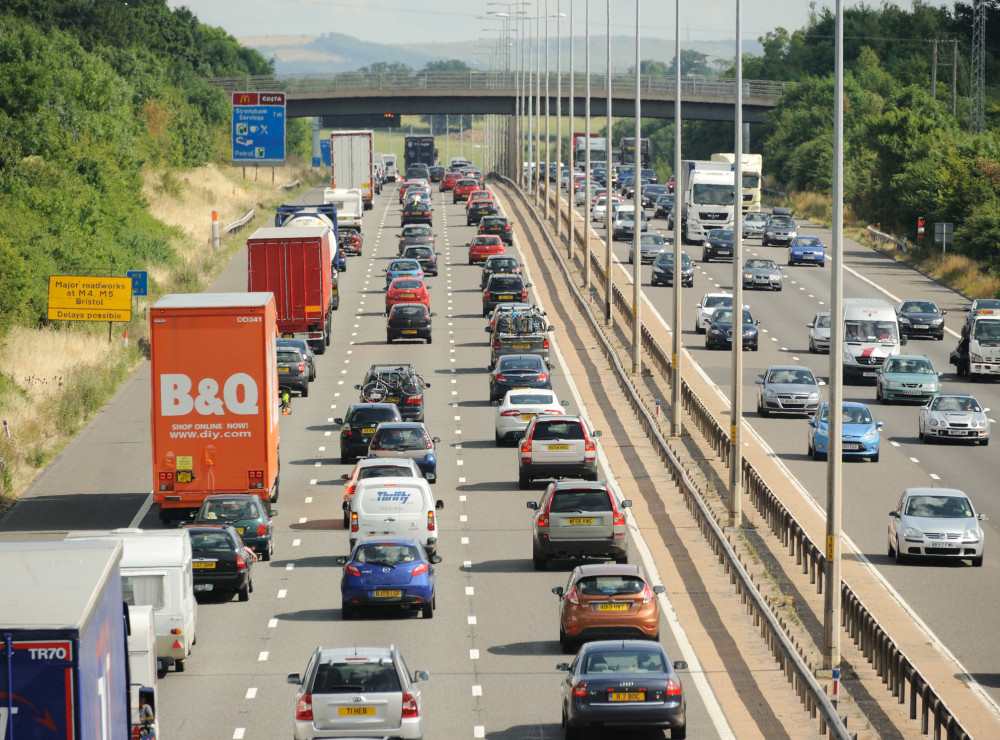 Busiest summer school holiday getaway for years expected this weekend; drivers urged to check their vehicles @INRIX @NationalHways https://t.co/i4RGAprLzt https://t.co/1i4QS4YvgQ
