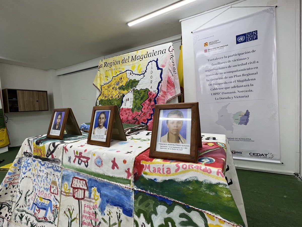 PnudColombia's tweet photo. Junto a @cooperaciocat hemos acompañado durante más de 2 años a @UBPDColombia en la implementación del Plan Regional de Búsqueda en el Magdalena Caldense dando como resultado más de 1.000 personas identificadas como desaparecidas. Seguimos acompañando a las familias buscadoras 🙌🏽 https://t.co/Zb88xkRb98