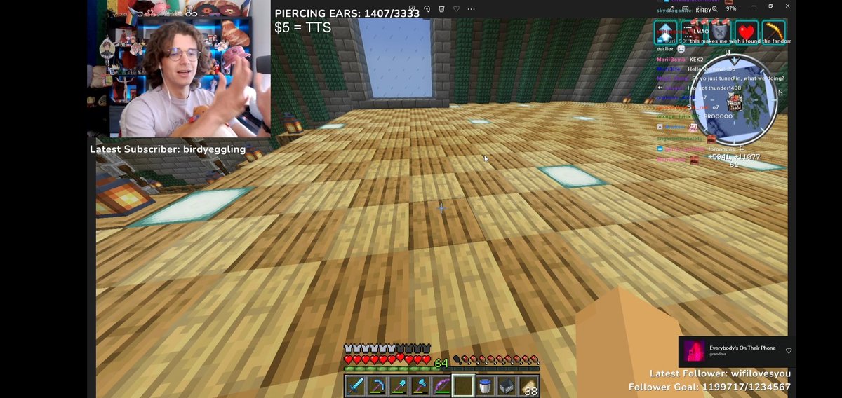 relativelysmll's tweet photo. Eret was talking about Techno on stream. They were talking about smpEarth &amp; saying how Techno had a terrible sleep schedule &amp; Eret would be streaming late at night so Techno would give them views. Eret showed screenshots of Technos builds 1/3 https://t.co/Gr5XyCiqNB