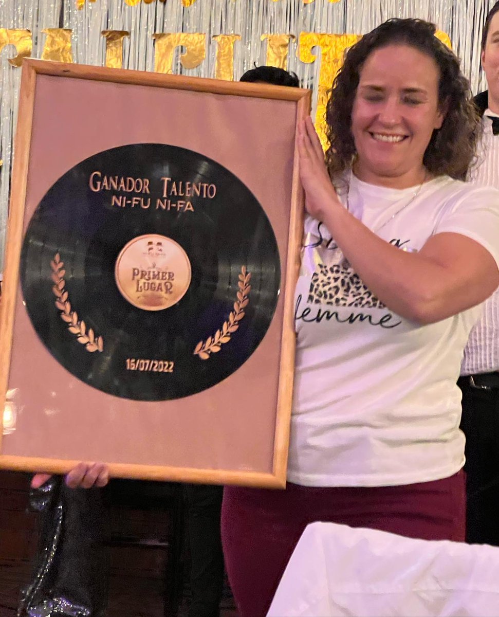 Pmelendezmusic's tweet photo. Por invitación de #NiFuNiFazona9 directivos y asociados de #musicartes y #aginpro participamos en la final del concurso de talentos de #NiFuNiFa
Felicitamos a las ganadoras del certamen y agradecemos a los establecimientos que aportan su parte al desarrollo de nuevos artistas. https://t.co/HN295wPOP4
