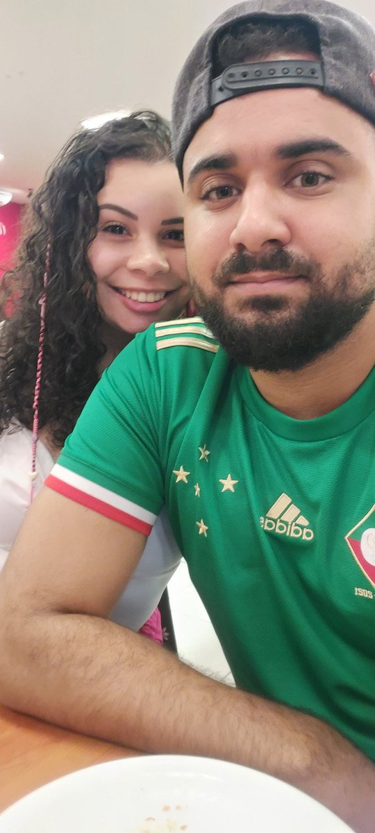 BeneettLucas's tweet photo. Sempre com ela e sempre de Cruzeiro 🥰🦊💜 https://t.co/dkPObYH8iQ