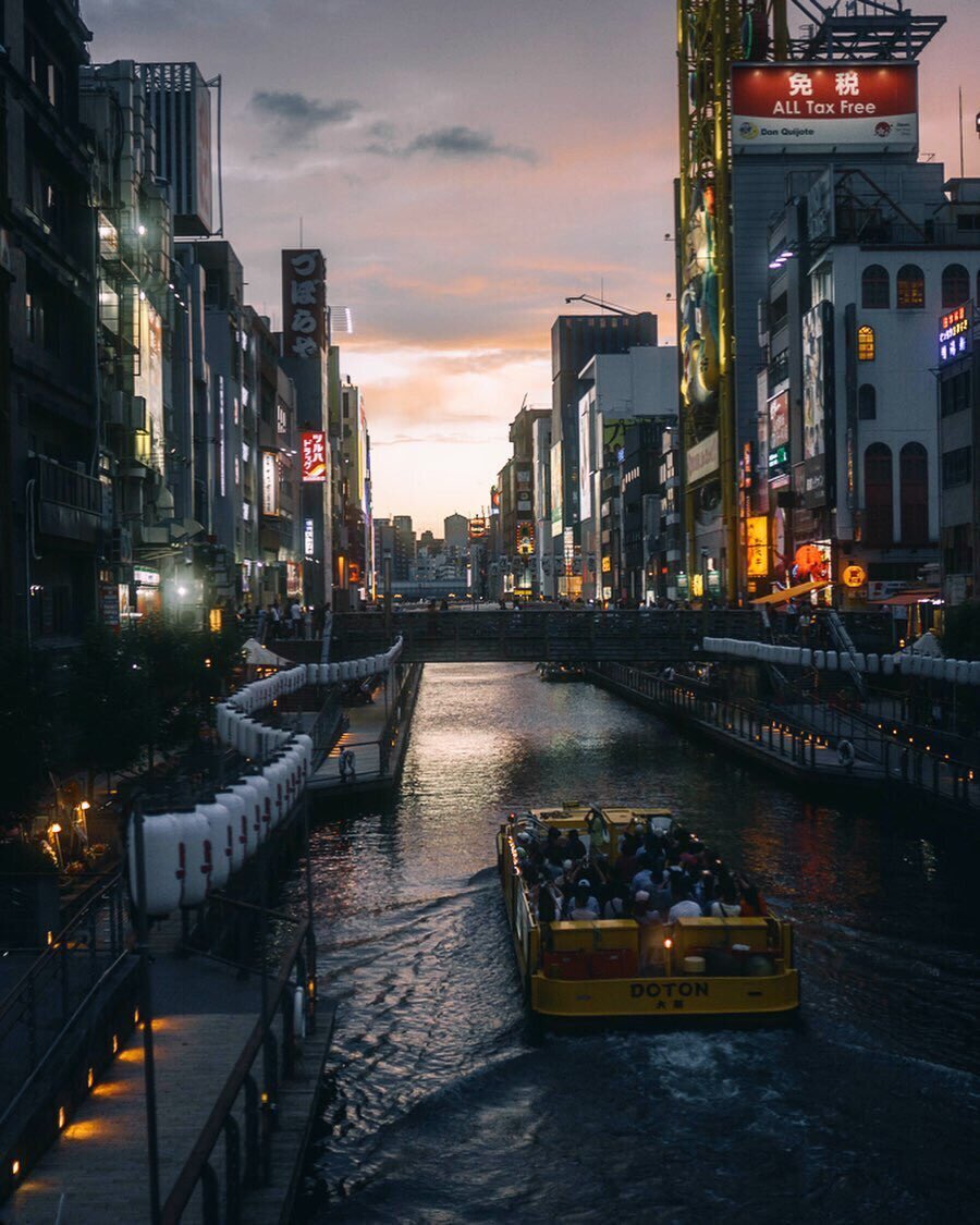 Looking for a change of pace from the usual Osaka sightseeing?? Tombori River Cruise on the Dotonbori canal will let you see a whole other side of Dotonbori that you can’t get by walking! 🏙️
📸CREDIT: yasufumi_phot instagram.com/p/CeDqxofPt-V/
#VisitJapan #City #WhenWeTravelAgain