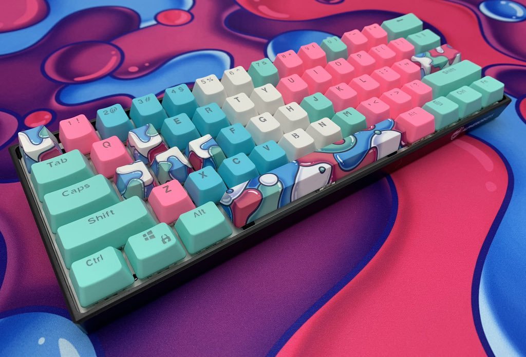 AlpheriorKeys's tweet photo. YAYYY🥳🥳🥳 ITS GIVEAWAY TIME!! Enter to win one of our Fusion Keycap Bundles (W,A,S,D,ESC,ENTER,SB KEYS)

-Retweet &amp; Like
-Follow us 
-Comment your favorite one:)! 

Winner Chosen Tomorrow🥳🎉
https://t.co/vsdYWYHVGC https://t.co/YDMF95qQ1V