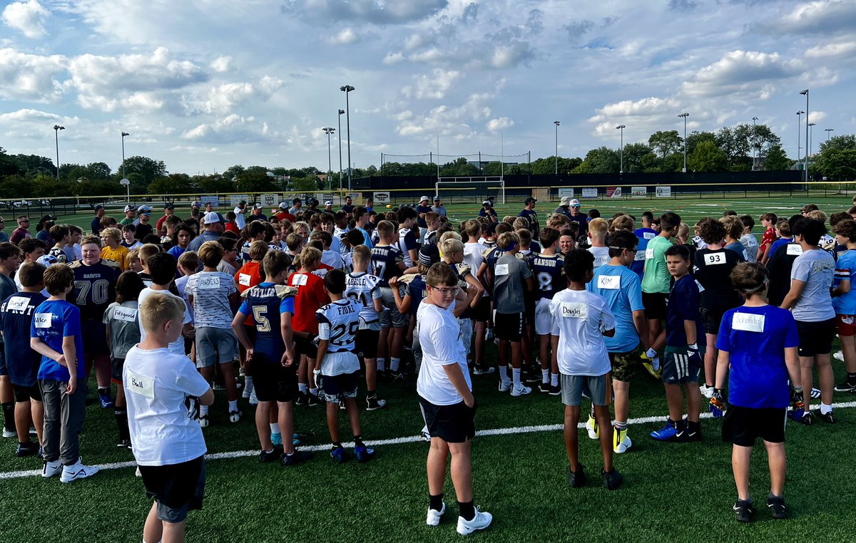 Naperville Saints Football (@napervillesnts) on Twitter photo Session 2, night 1 of <a href="/NapervilleSnts/">Naperville Saints Football</a> football camp. We are building something special here! The countdown to #football season is on! Session 2, night 1 of <a href="/NapervilleSnts/">Naperville Saints Football</a> football camp. We are building something special here! The countdown to #football season is on!