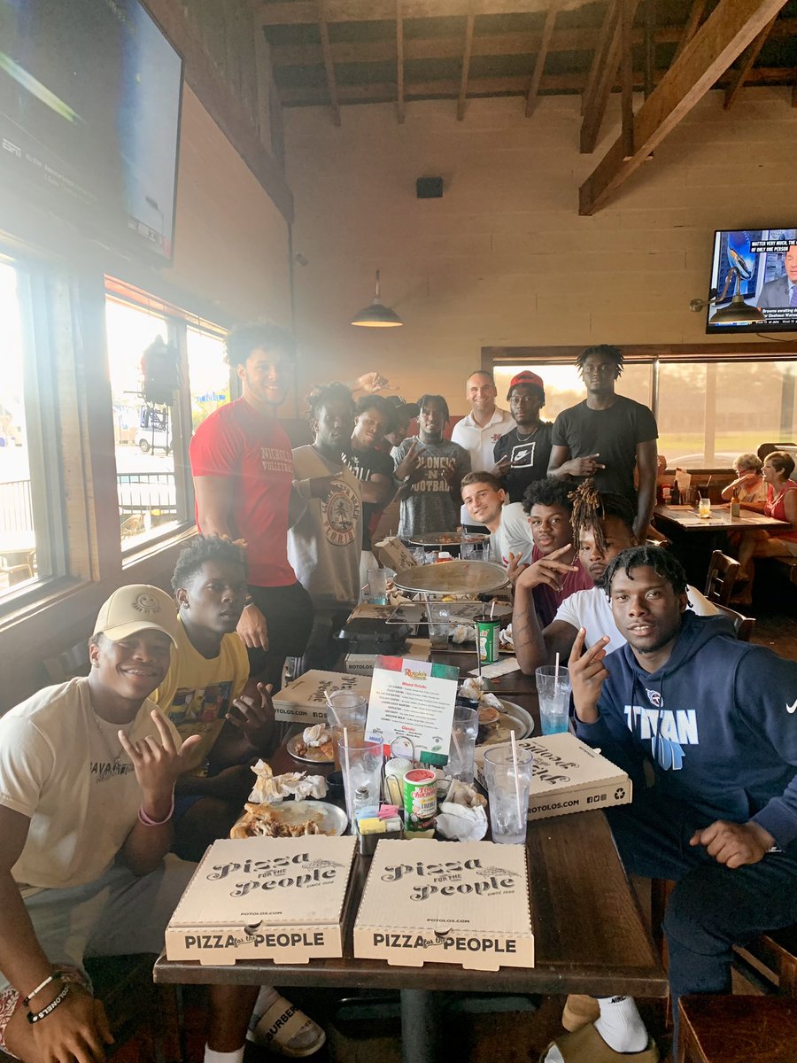 Sean Murphy tweet media