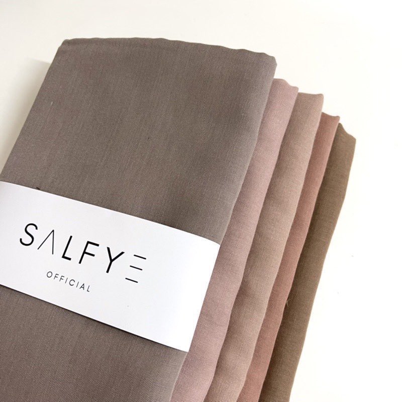 hijab paris earth tone ✨

shope.ee/5zoYMwdNUu