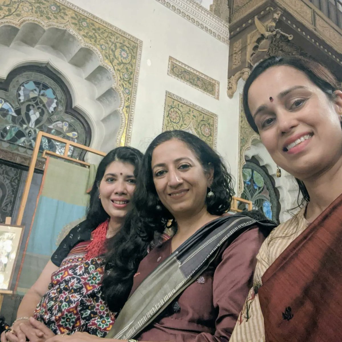3_peepul's tweet photo. #photodump Here we are- the 3 People of 3 Peepul! Pix taken in Nov 2021

#3peepul #3peepulproductions #friends #friendship #partners #partnership #filmproducers #businesspartner #makingmemories https://t.co/sIns05Tooo