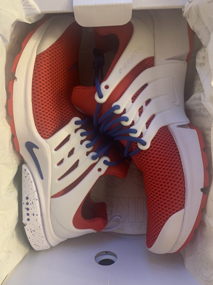 KarenHolmesLAT's tweet photo. The long awaited shoe reveal for the 2022-2023 SY… 

Coming to a sideline near you 🤩🫣 https://t.co/mcifvoQoxy
